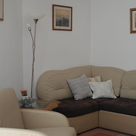 Apartments Laci Crikvenica Exterior photo