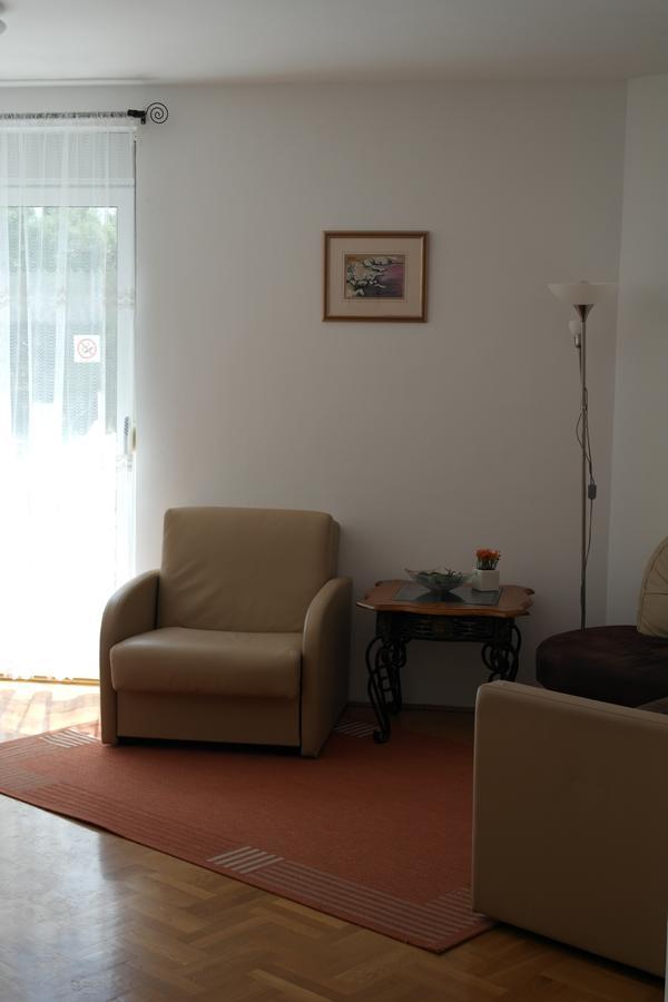 Apartments Laci Crikvenica Exterior photo